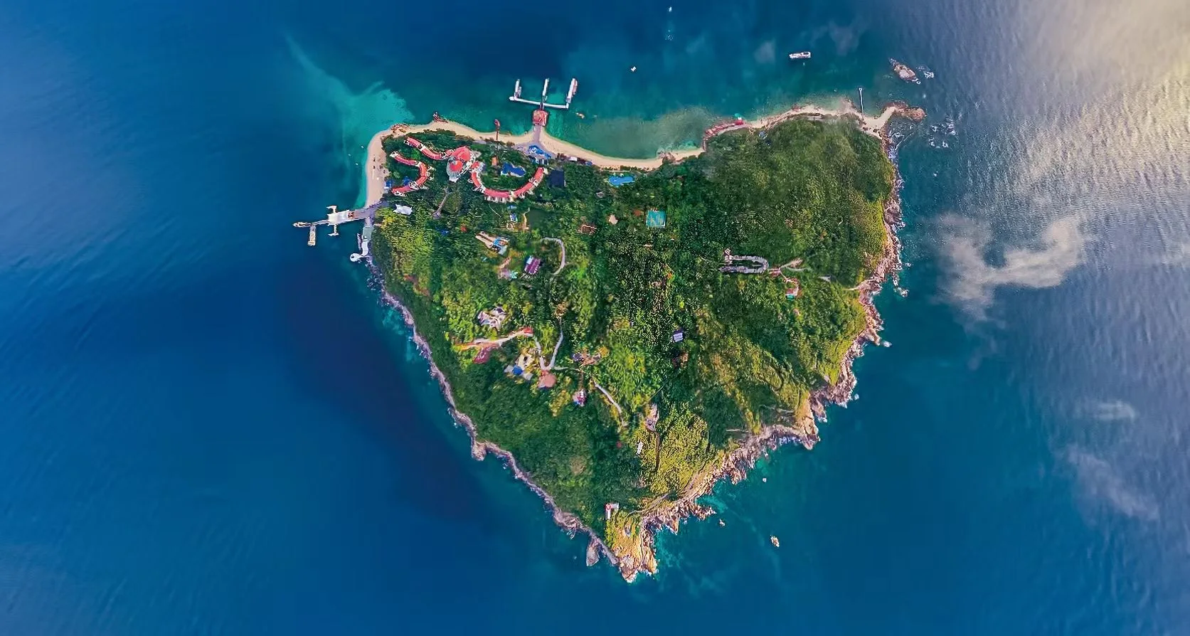 蜈支洲岛航拍，海岛旅程从这里展开